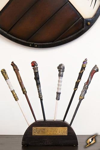Wand: Wand Stand/Display â Epic Armoury â Live Rollespil TilbehÃ¸r Tryllestav